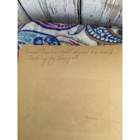 Antique Photography Working Men With Shovels 1800’s / Early 1900 Matted “Working - Picture 7 of 15